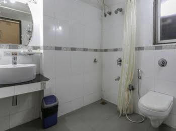Fabhotel Sai Prasad Apartments มุมไบ ภายนอก รูปภาพ